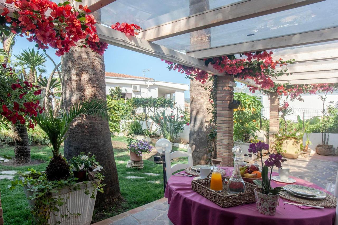 Вілла Casa Petunia Саррок Екстер'єр фото